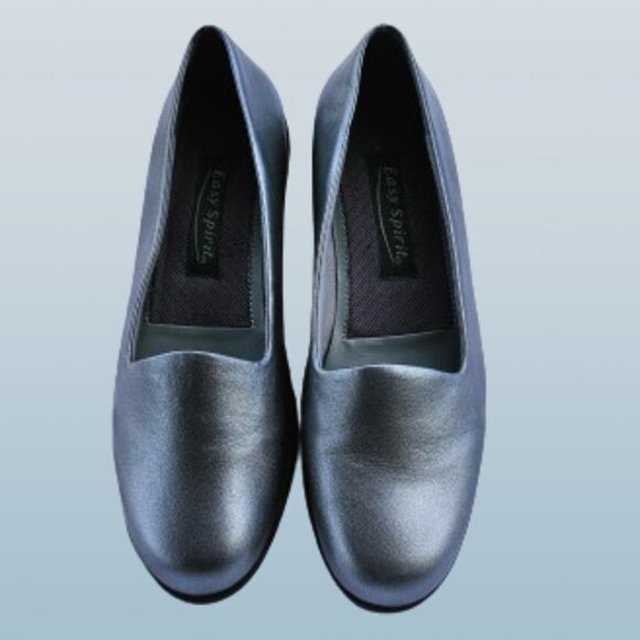 NWB EASY SPIRIT Women’s Pewter Slip On Loafers - Size 8M - Picture 1 of 6
